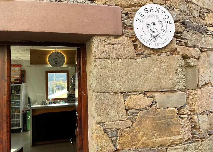 Local - Casa Ze Santos - Aldeias Do Xisto - - Covilha * Sobral de Sao Miguel